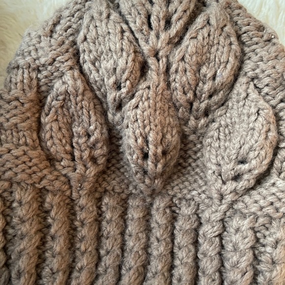 Pom Pom Beanie - Picture 2 of 3